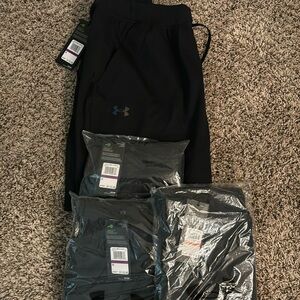 4 pairs of Under Armour CELLIANT Performance Joggers for sale, 3 pairs 2XL, 1 3X